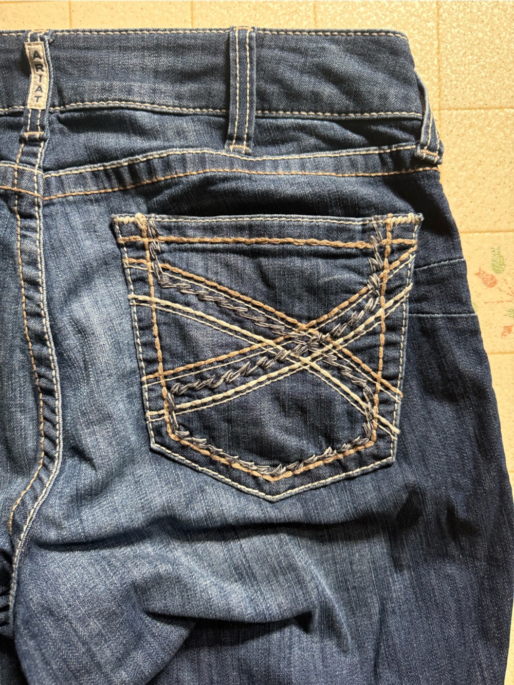 Ariat REAL denim Classic Women's Dark Blue bootcut Jeans Size 33s - Picture 5 of 5